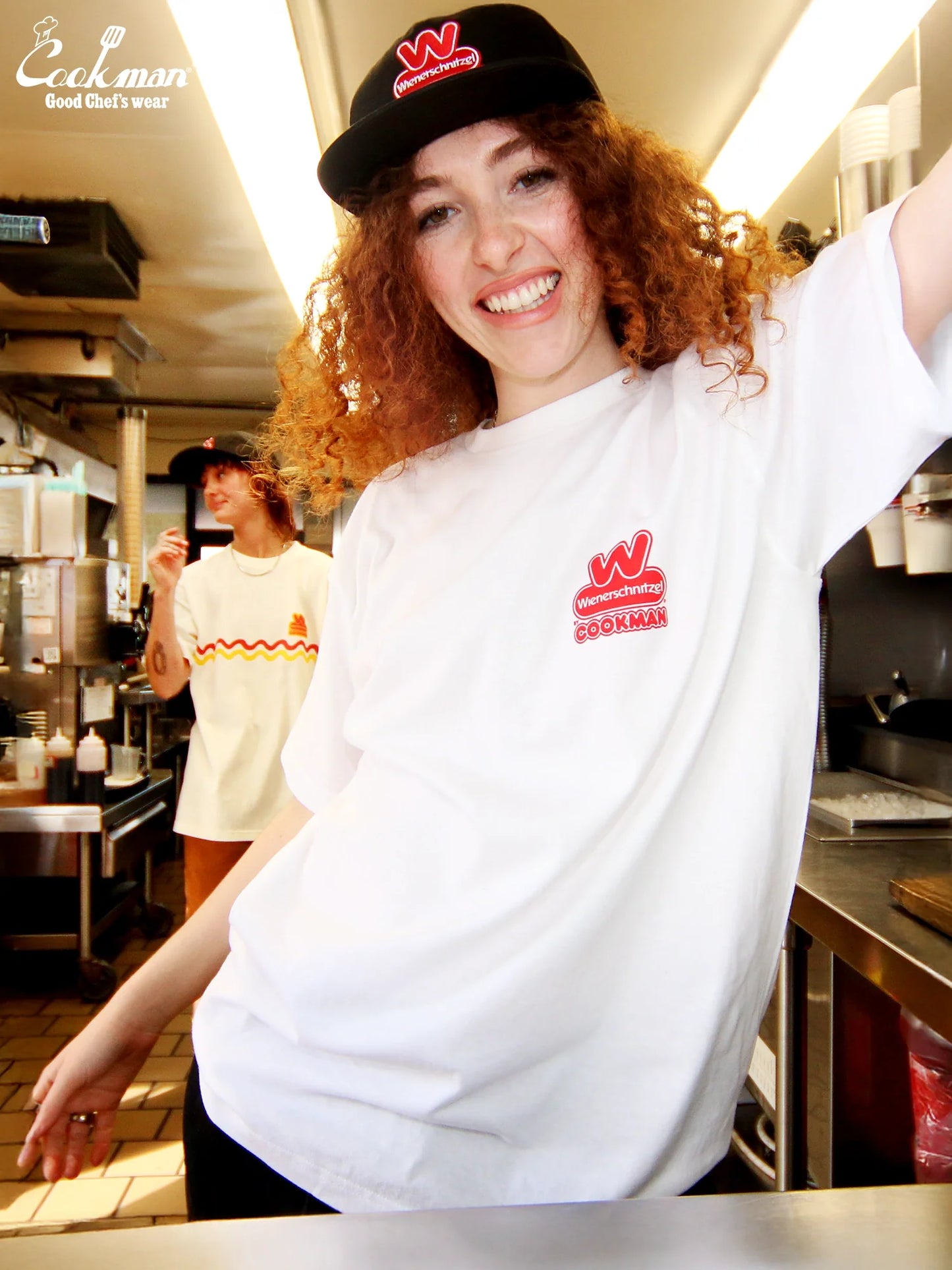 Tees - Wienerschnitzel Logo : White