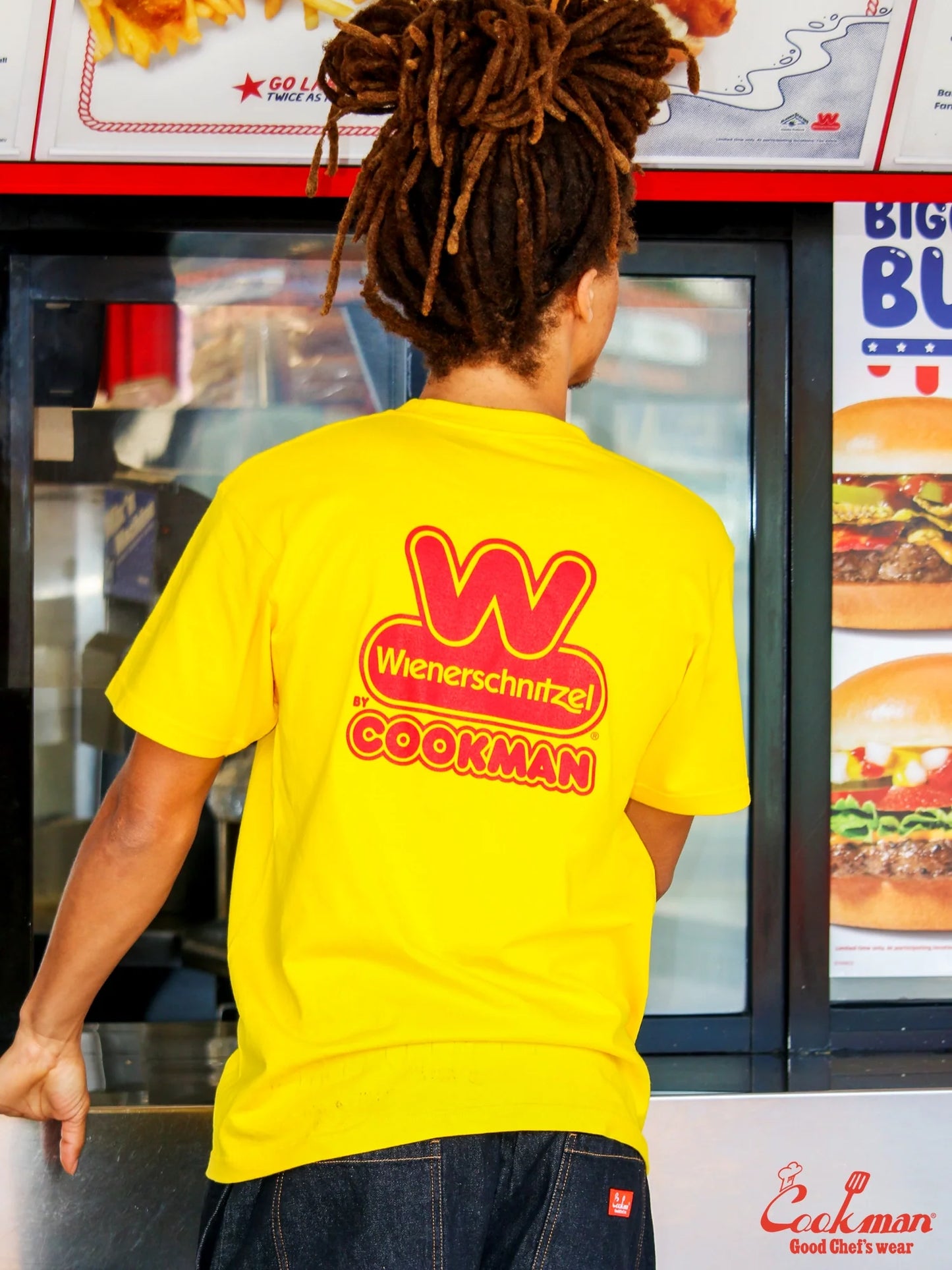 Tees - Wienerschnitzel Logo : Yellow