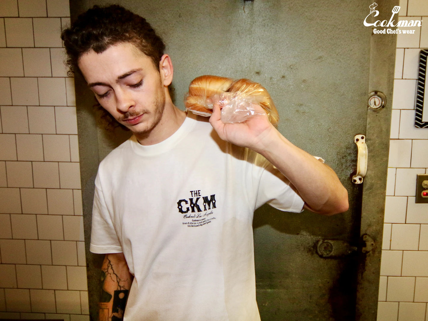 Tees - CKM : White